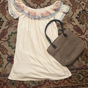 Chelsea & Violet Cream Top